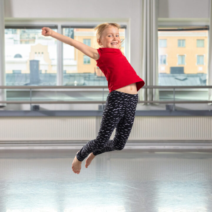 Lastentanssin lauantai 23.11.