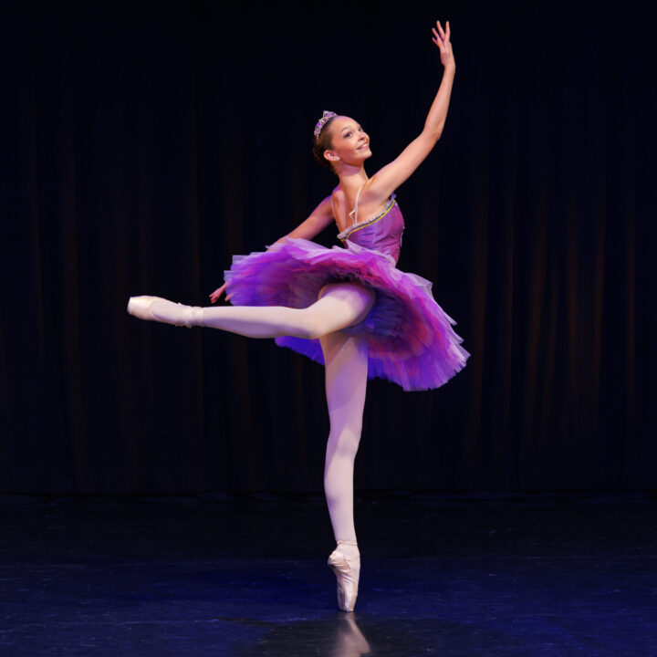 Tanssien kohti kesää – laajan koulutuksen kevätnäytökset