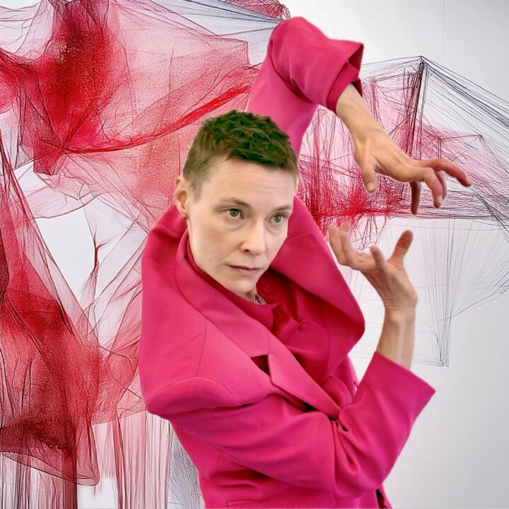 Lippuetu uutuusteokseen Tanssin talossa